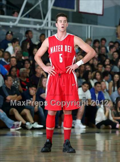 Thumbnail 1 in Mater Dei vs. St. John Bosco photogallery.
