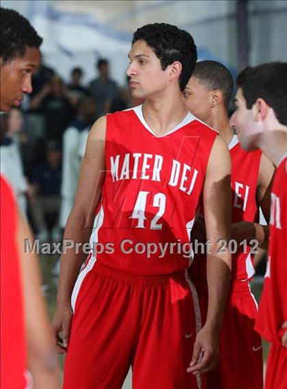 Thumbnail 2 in Mater Dei vs. St. John Bosco photogallery.