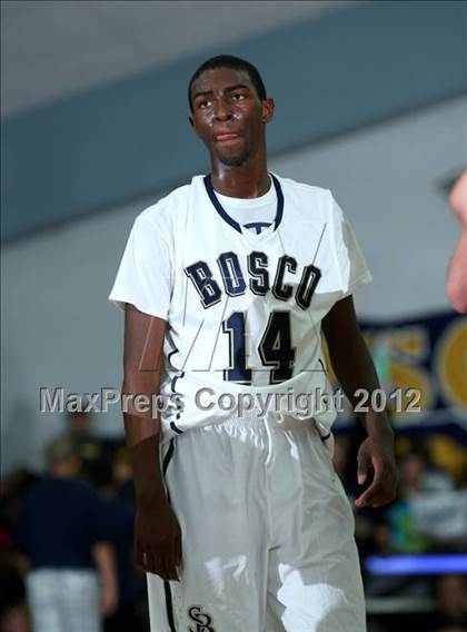 Thumbnail 1 in Mater Dei vs. St. John Bosco photogallery.