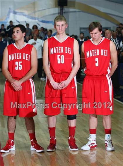 Thumbnail 1 in Mater Dei vs. St. John Bosco photogallery.