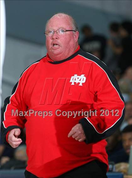 Thumbnail 2 in Mater Dei vs. St. John Bosco photogallery.