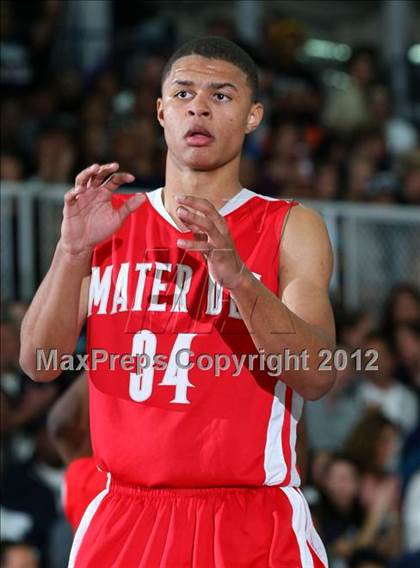 Thumbnail 2 in Mater Dei vs. St. John Bosco photogallery.