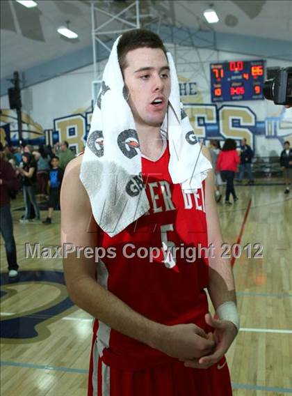 Thumbnail 1 in Mater Dei vs. St. John Bosco photogallery.
