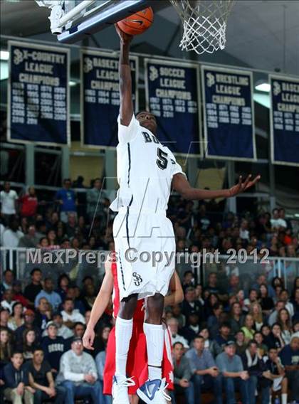 Thumbnail 1 in Mater Dei vs. St. John Bosco photogallery.