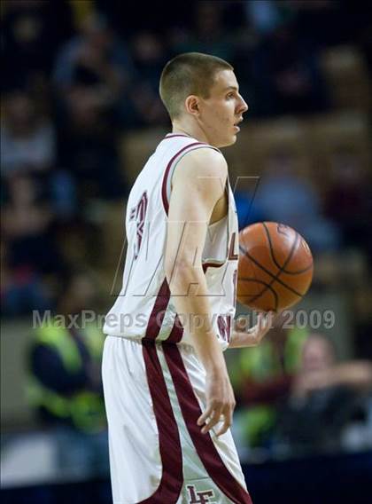 Thumbnail 1 in Lynn English vs. St. John's (MIAA D1 Final) photogallery.