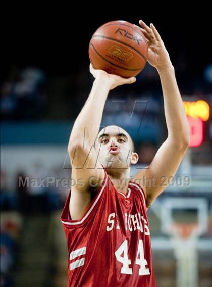 Thumbnail 2 in Lynn English vs. St. John's (MIAA D1 Final) photogallery.