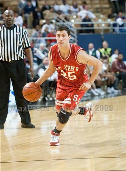 Thumbnail 2 in Lynn English vs. St. John's (MIAA D1 Final) photogallery.