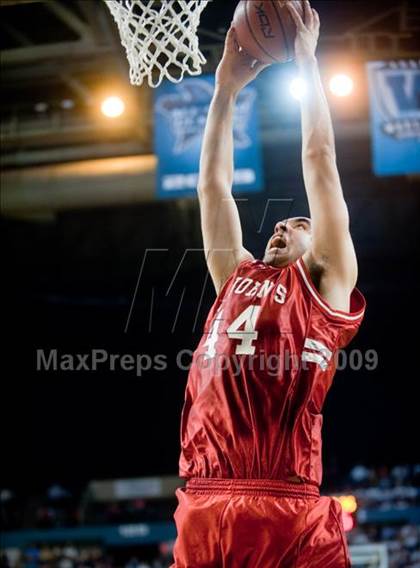 Thumbnail 3 in Lynn English vs. St. John's (MIAA D1 Final) photogallery.