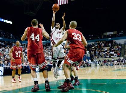 Thumbnail 3 in Lynn English vs. St. John's (MIAA D1 Final) photogallery.