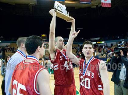 Thumbnail 1 in Lynn English vs. St. John's (MIAA D1 Final) photogallery.