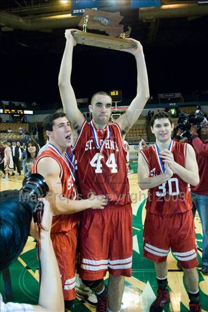 Thumbnail 2 in Lynn English vs. St. John's (MIAA D1 Final) photogallery.