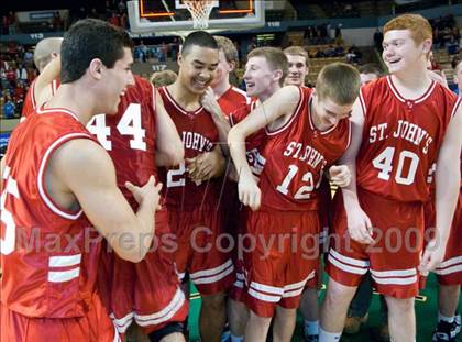 Thumbnail 3 in Lynn English vs. St. John's (MIAA D1 Final) photogallery.