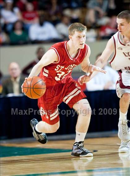 Thumbnail 2 in Lynn English vs. St. John's (MIAA D1 Final) photogallery.