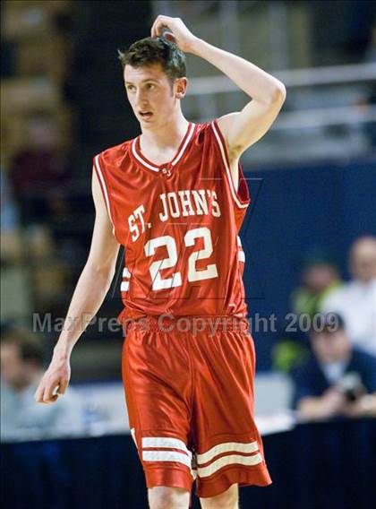 Thumbnail 2 in Lynn English vs. St. John's (MIAA D1 Final) photogallery.