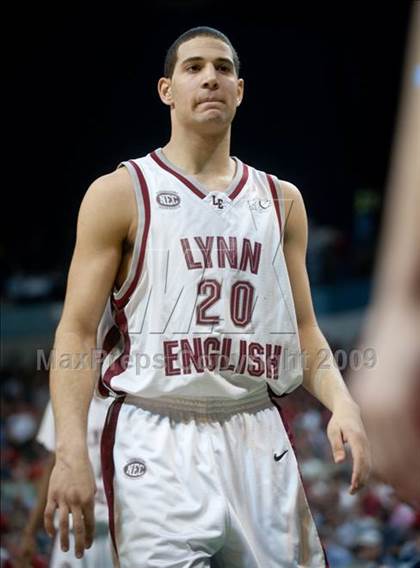 Thumbnail 2 in Lynn English vs. St. John's (MIAA D1 Final) photogallery.