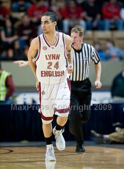 Thumbnail 2 in Lynn English vs. St. John's (MIAA D1 Final) photogallery.