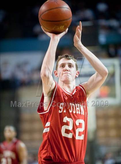 Thumbnail 1 in Lynn English vs. St. John's (MIAA D1 Final) photogallery.