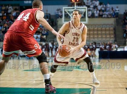 Thumbnail 1 in Lynn English vs. St. John's (MIAA D1 Final) photogallery.