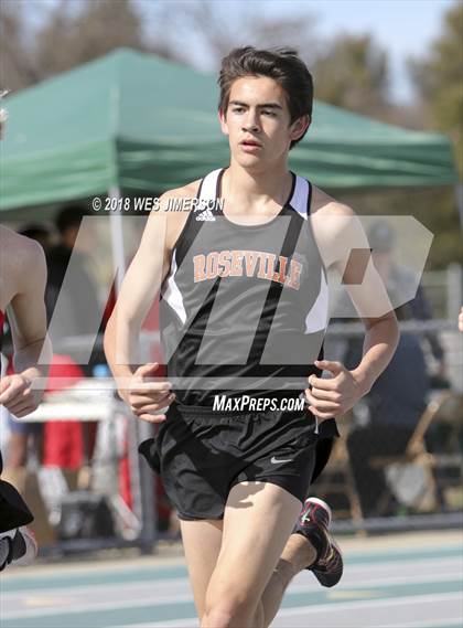 Thumbnail 2 in Capital Valley Conference 1A Meet (Distance Races) photogallery.