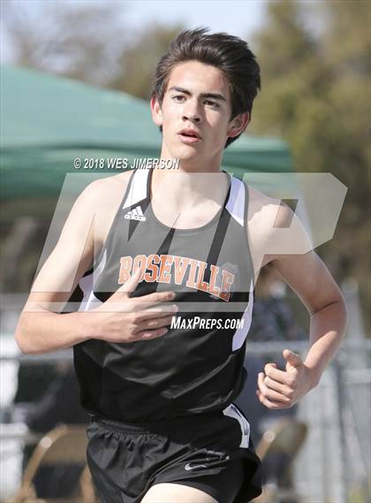 Thumbnail 1 in Capital Valley Conference 1A Meet (Distance Races) photogallery.