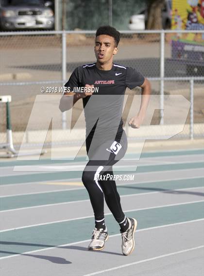Thumbnail 2 in Capital Valley Conference 1A Meet (Distance Races) photogallery.