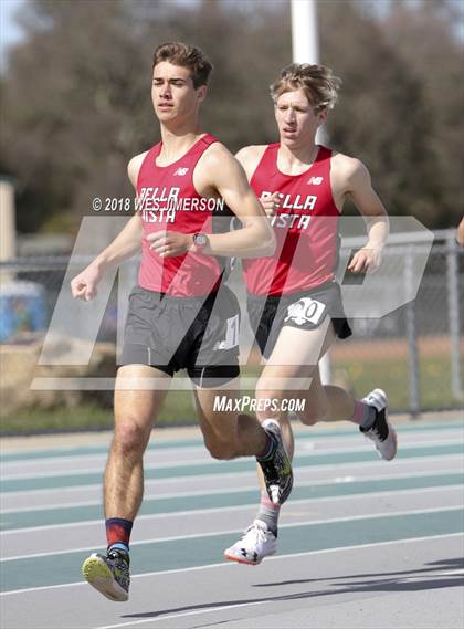 Thumbnail 2 in Capital Valley Conference 1A Meet (Distance Races) photogallery.