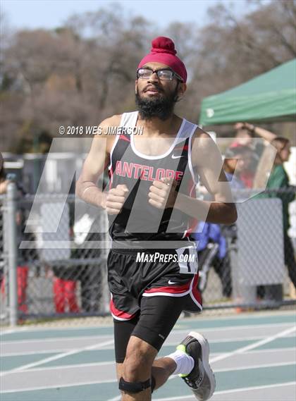 Thumbnail 2 in Capital Valley Conference 1A Meet (Distance Races) photogallery.