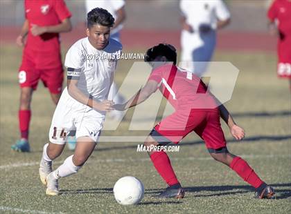 Thumbnail 2 in Sparks @ Truckee photogallery.