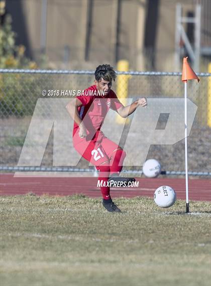 Thumbnail 3 in Sparks @ Truckee photogallery.