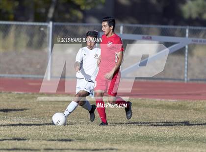 Thumbnail 2 in Sparks @ Truckee photogallery.