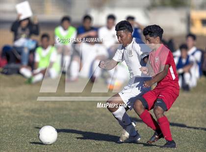 Thumbnail 3 in Sparks @ Truckee photogallery.