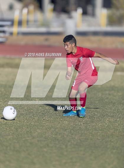 Thumbnail 2 in Sparks @ Truckee photogallery.