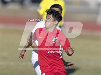 Thumbnail 2 in Sparks @ Truckee photogallery.