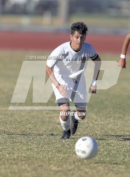 Thumbnail 2 in Sparks @ Truckee photogallery.