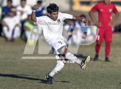 Thumbnail 3 in Sparks @ Truckee photogallery.