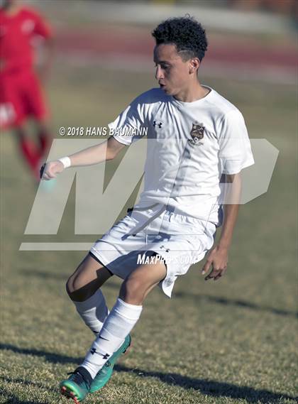 Thumbnail 2 in Sparks @ Truckee photogallery.