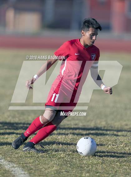 Thumbnail 2 in Sparks @ Truckee photogallery.