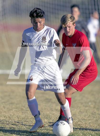 Thumbnail 2 in Sparks @ Truckee photogallery.