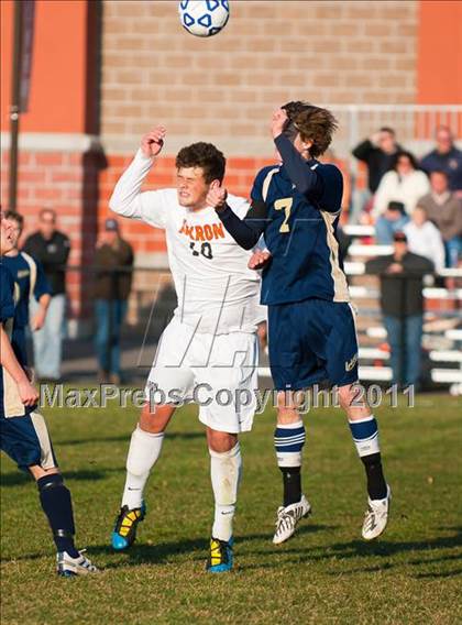 Thumbnail 3 in Akron v Skaneateles (NYSPSHAA Class B Semifinal) photogallery.