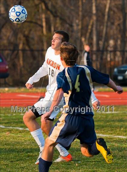 Thumbnail 3 in Akron v Skaneateles (NYSPSHAA Class B Semifinal) photogallery.