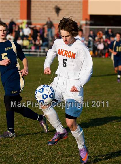 Thumbnail 3 in Akron v Skaneateles (NYSPSHAA Class B Semifinal) photogallery.