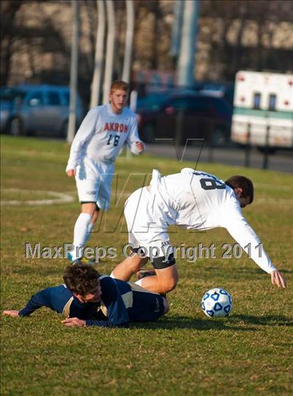 Thumbnail 1 in Akron v Skaneateles (NYSPSHAA Class B Semifinal) photogallery.