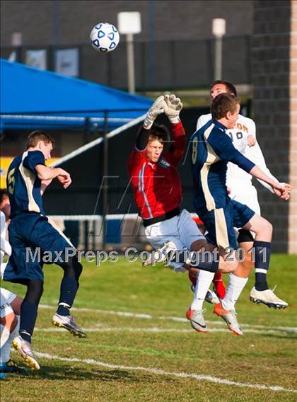 Thumbnail 2 in Akron v Skaneateles (NYSPSHAA Class B Semifinal) photogallery.