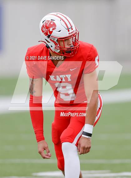Thumbnail 1 in CE King @ Katy (UIL 6A Regional Playoff) photogallery.