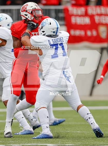 Thumbnail 3 in CE King @ Katy (UIL 6A Regional Playoff) photogallery.