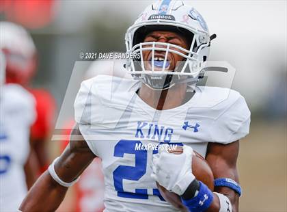 Thumbnail 1 in CE King @ Katy (UIL 6A Regional Playoff) photogallery.