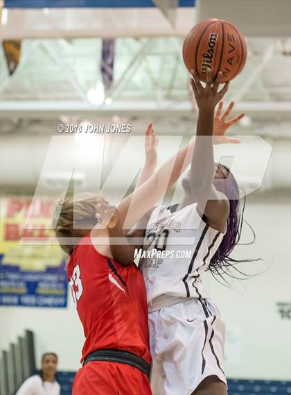 Thumbnail 1 in Saddle River Day vs. Rutgers Prep (NJSIAA Non Public B Final)   photogallery.