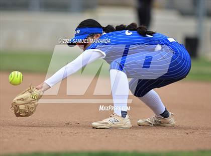 Thumbnail 3 in  El Camino Real @ Bishop Alemany photogallery.