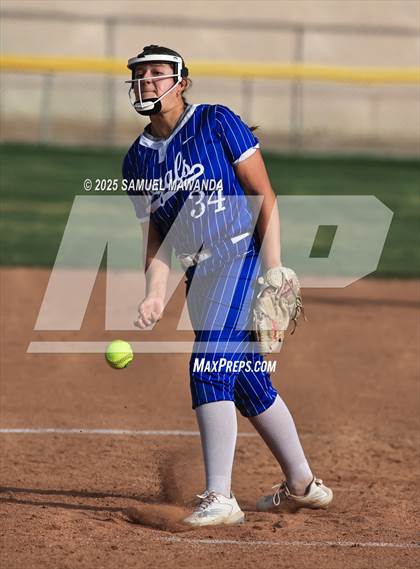 Thumbnail 3 in  El Camino Real @ Bishop Alemany photogallery.