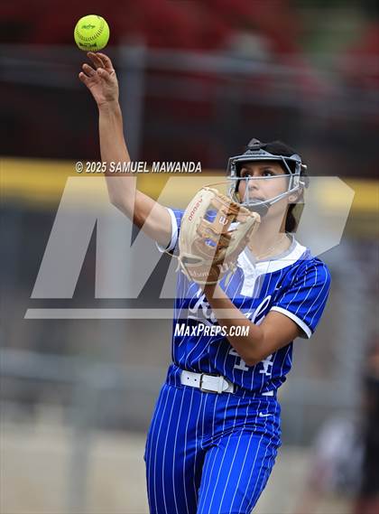 Thumbnail 2 in  El Camino Real @ Bishop Alemany photogallery.